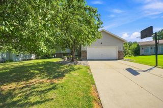 2710 60th Street NW, Rochester, MN 55901