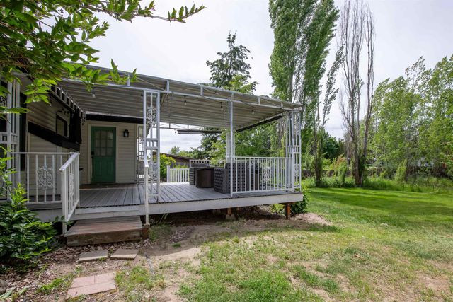 5122 S Freya St, Spokane, WA 99223
