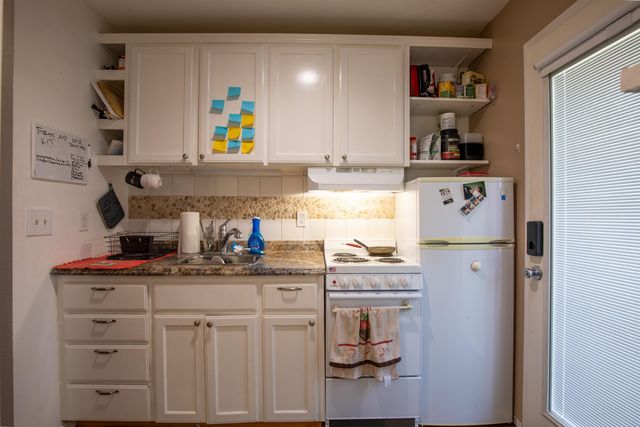 5122 S Freya St, Spokane, WA 99223