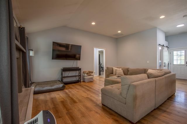 5122 S Freya St, Spokane, WA 99223