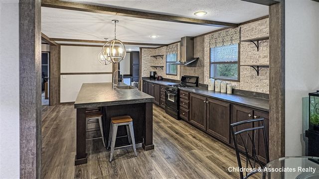 7265 Old Hickory Drive, Belmont, MI 49306