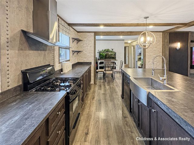 7265 Old Hickory Drive, Belmont, MI 49306