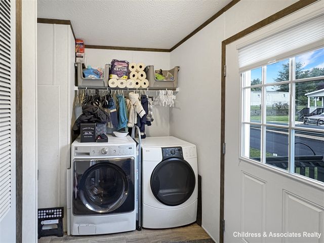 7265 Old Hickory Drive, Belmont, MI 49306