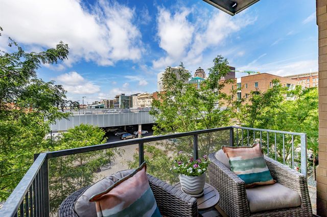 119 4th Street 309, Des Moines, IA 50309