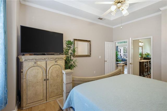 945 Fox Meadow Lane, Lawrenceville, GA 30043
