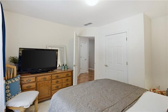945 Fox Meadow Lane, Lawrenceville, GA 30043