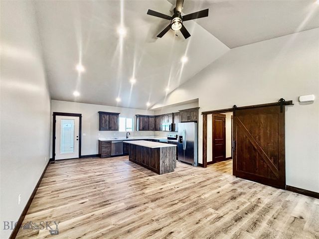 130 Thomas Way, Dillon, MT 59725