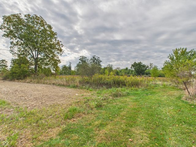 1000 East N, Pendleton, IN 46064