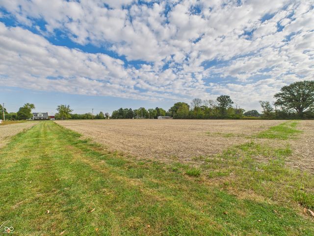 1000 East N, Pendleton, IN 46064