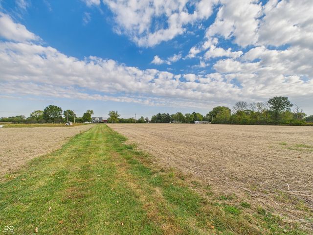 1000 East N, Pendleton, IN 46064