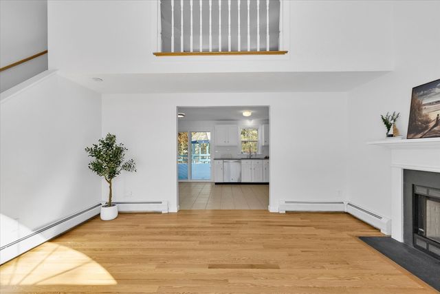 10 Butler Ln, Mashpee, MA 02649