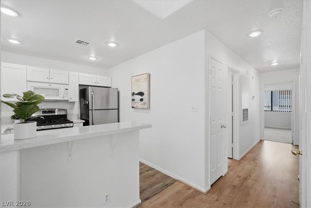 5030 South Rainbow Boulevard 206, Las Vegas, NV 89118