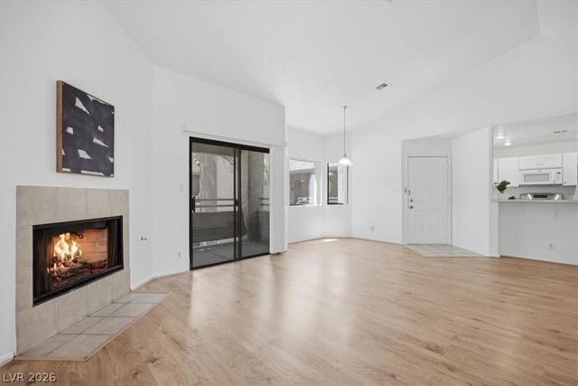 5030 South Rainbow Boulevard 206, Las Vegas, NV 89118