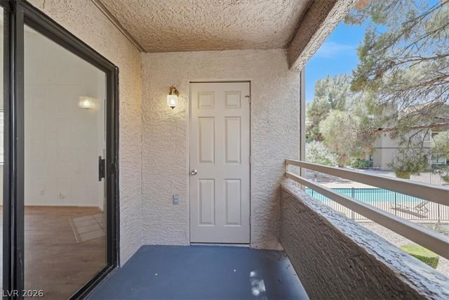 5030 South Rainbow Boulevard 206, Las Vegas, NV 89118
