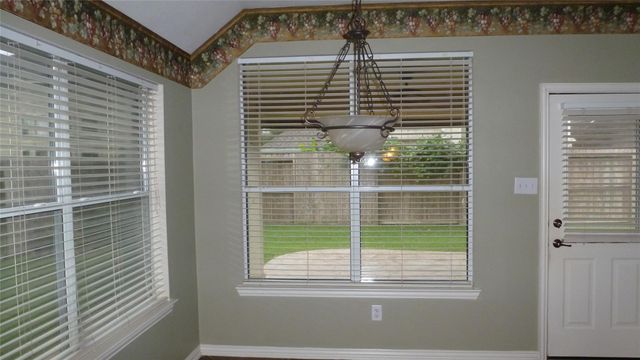 4823 Cypress Spring Drive, Missouri City, TX 77459