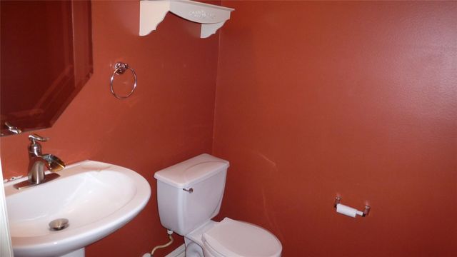 4823 Cypress Spring Drive, Missouri City, TX 77459