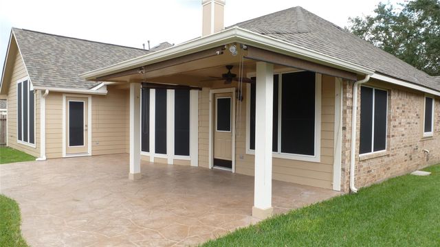4823 Cypress Spring Drive, Missouri City, TX 77459
