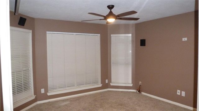 4823 Cypress Spring Drive, Missouri City, TX 77459