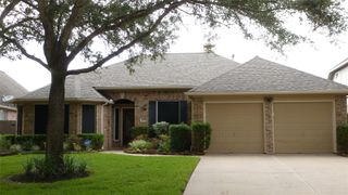 4823 Cypress Spring Drive, Missouri City, TX 77459