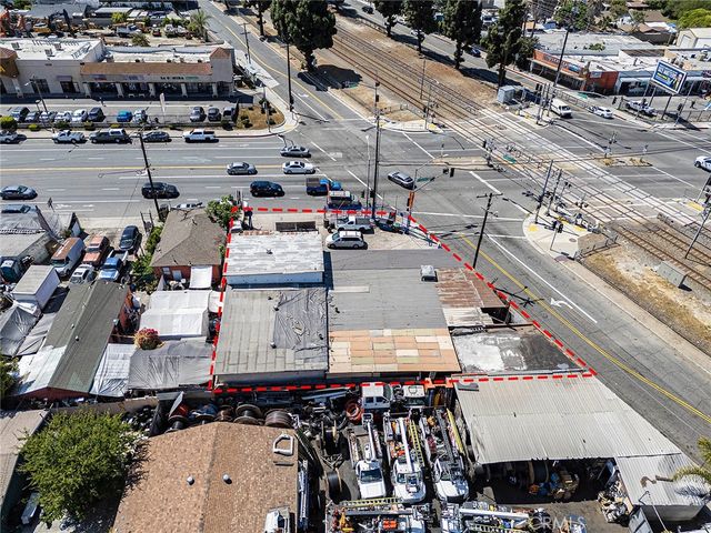 2303 E El Segundo, Compton, CA 90222