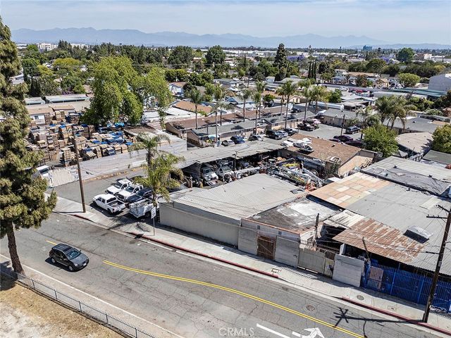 2303 E El Segundo, Compton, CA 90222