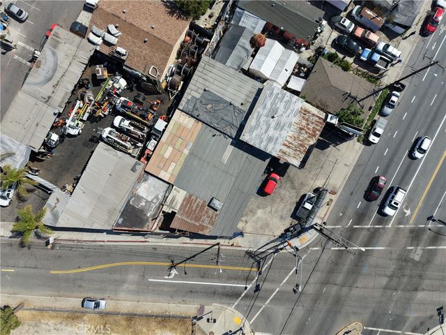 2303 E El Segundo, Compton, CA 90222
