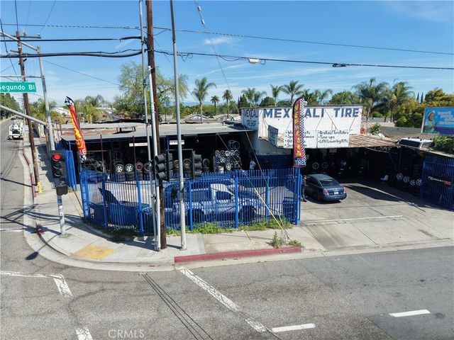 2303 E El Segundo, Compton, CA 90222