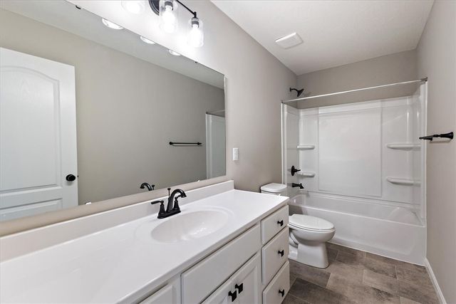 6432 River Birch Street, Tipp City, OH 45371
