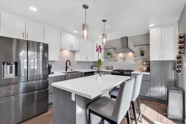 8127 Golden Ave, Lemon Grove, CA 91945