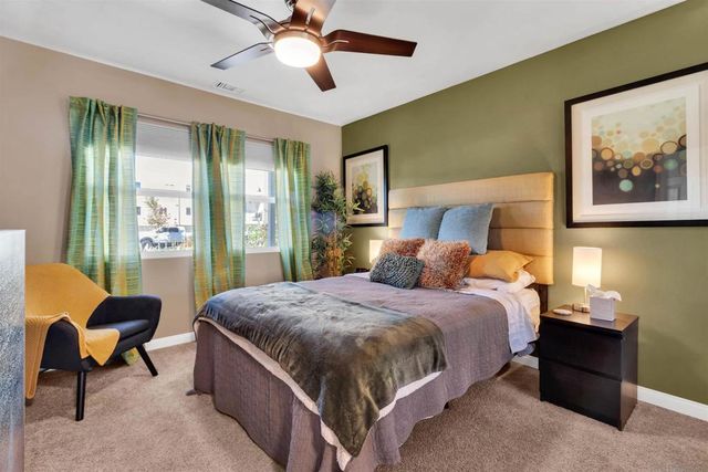 8127 Golden Ave, Lemon Grove, CA 91945