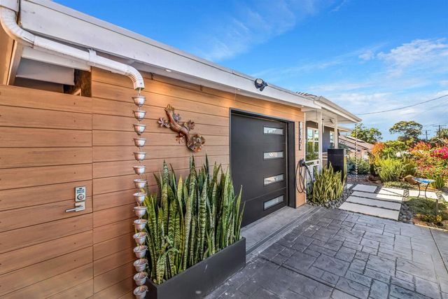 8127 Golden Ave, Lemon Grove, CA 91945