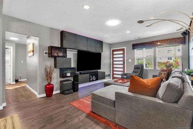 8127 Golden Ave, Lemon Grove, CA 91945