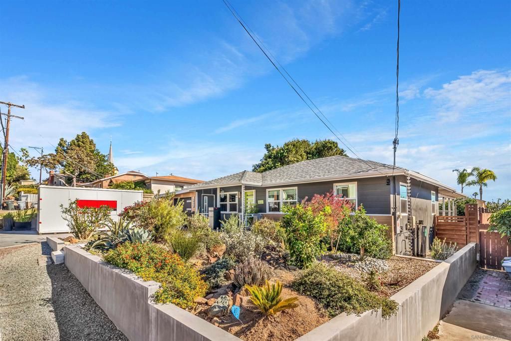 8127 Golden Ave, Lemon Grove, CA 91945 — photo 2