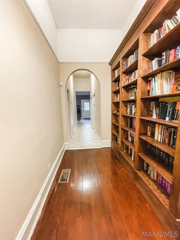 101 N CAPITOL Parkway, Montgomery, AL 36107