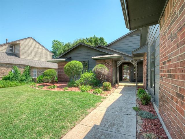 8112 NW 114th Street, Oklahoma City, OK 73162