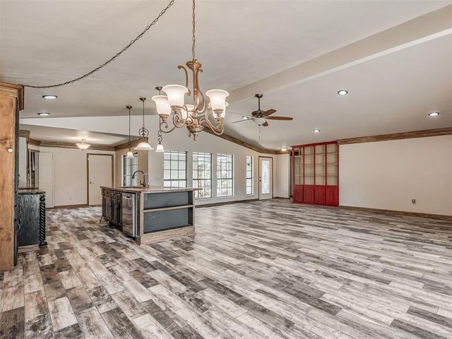 8112 NW 114th Street, Oklahoma City, OK 73162