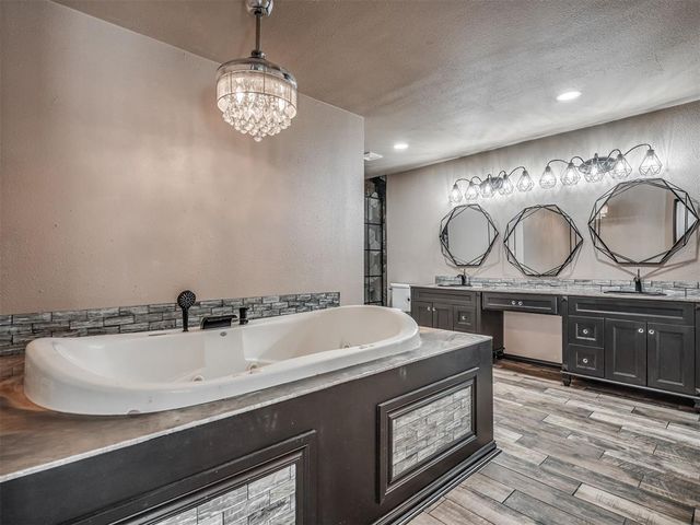 8112 NW 114th Street, Oklahoma City, OK 73162