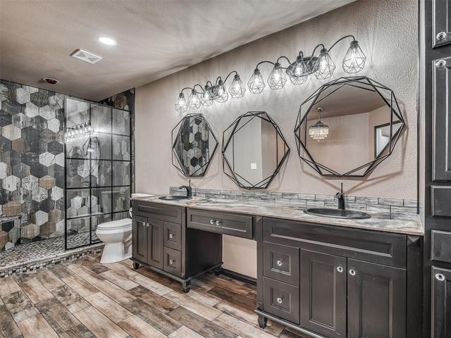 8112 NW 114th Street, Oklahoma City, OK 73162