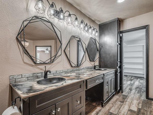 8112 NW 114th Street, Oklahoma City, OK 73162