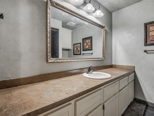 8112 NW 114th Street, Oklahoma City, OK 73162