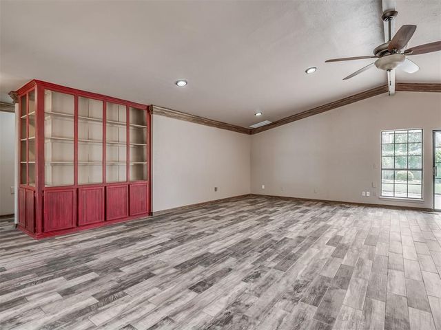 8112 NW 114th Street, Oklahoma City, OK 73162