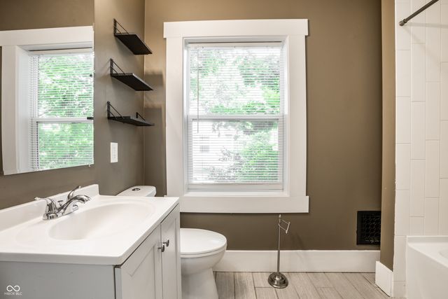 812 E 40th Street, Indianapolis, IN 46205