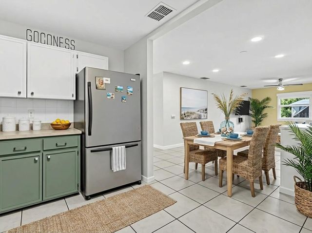 2056 RED CEDAR LANE E, Clearwater, FL 33763