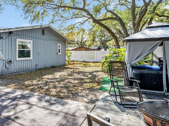 2056 RED CEDAR LANE E, Clearwater, FL 33763