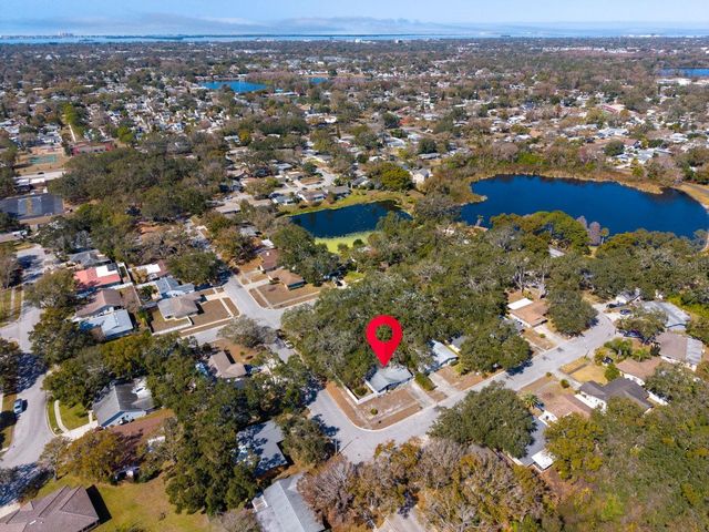 2056 RED CEDAR LANE E, Clearwater, FL 33763