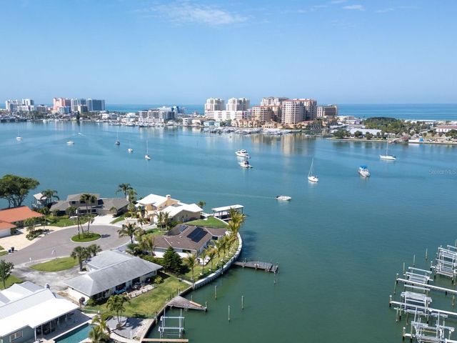 2056 RED CEDAR LANE E, Clearwater, FL 33763