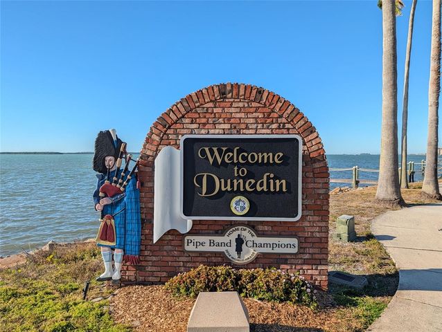 2056 RED CEDAR LANE E, Clearwater, FL 33763