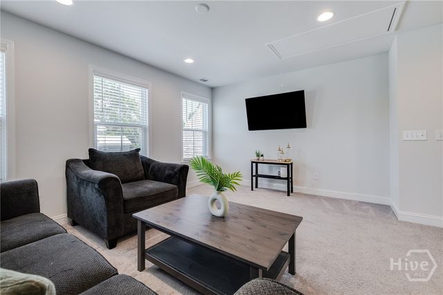 104 Kingbird Court, Savannah, GA 31410