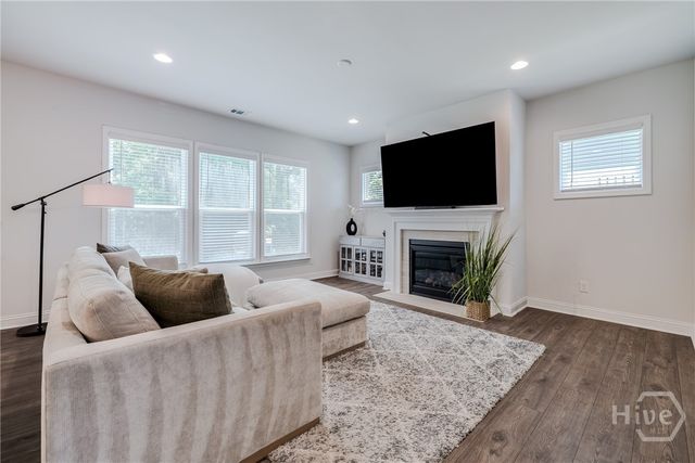 104 Kingbird Court, Savannah, GA 31410