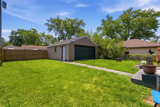 905 W 38th Avenue, Hobart, IN 46342